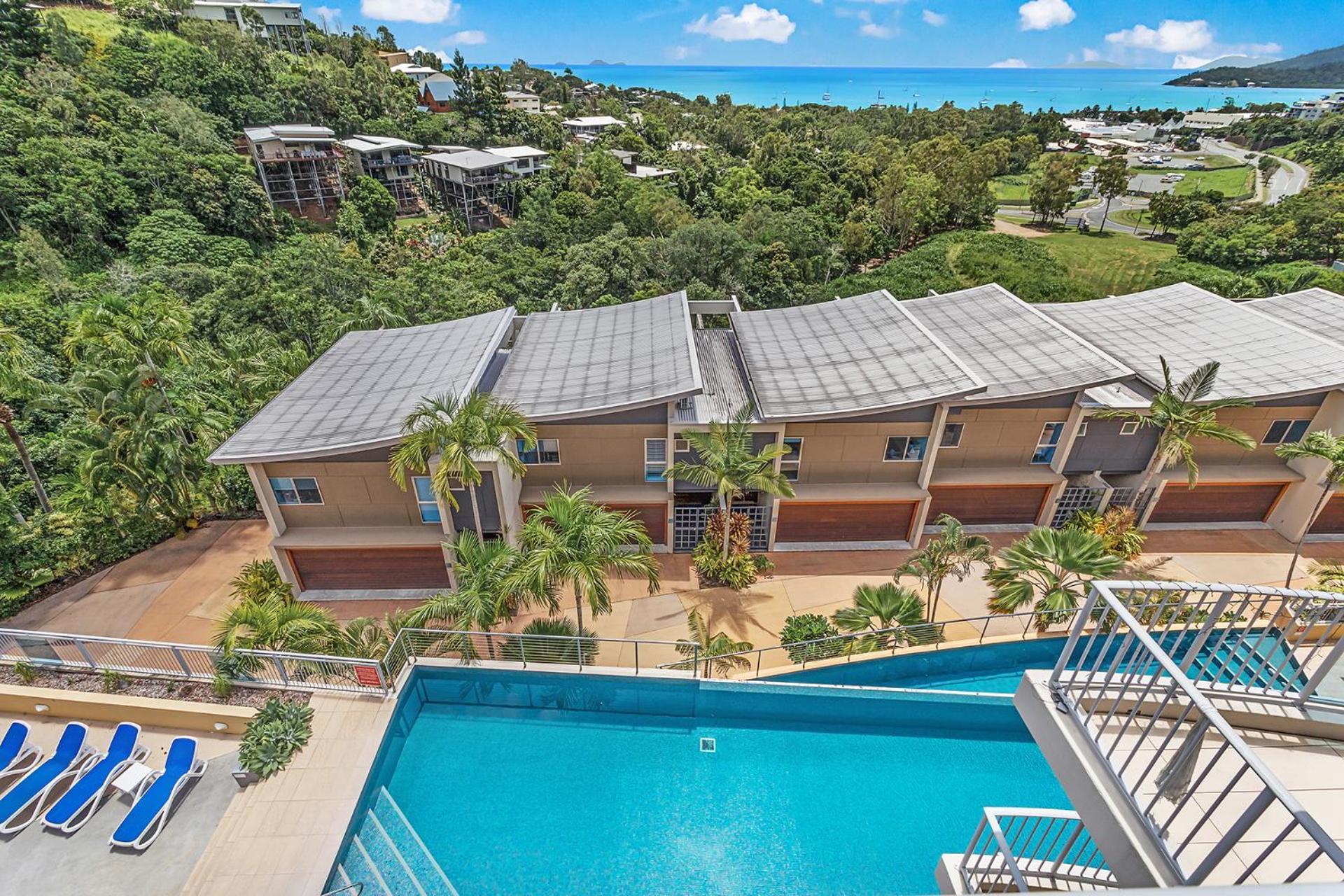 Sea Forever On Azure Seas - Airlie Beach Bagian luar foto