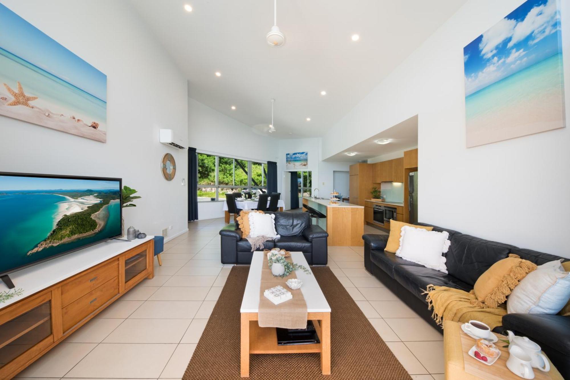 Sea Forever On Azure Seas - Airlie Beach Bagian luar foto