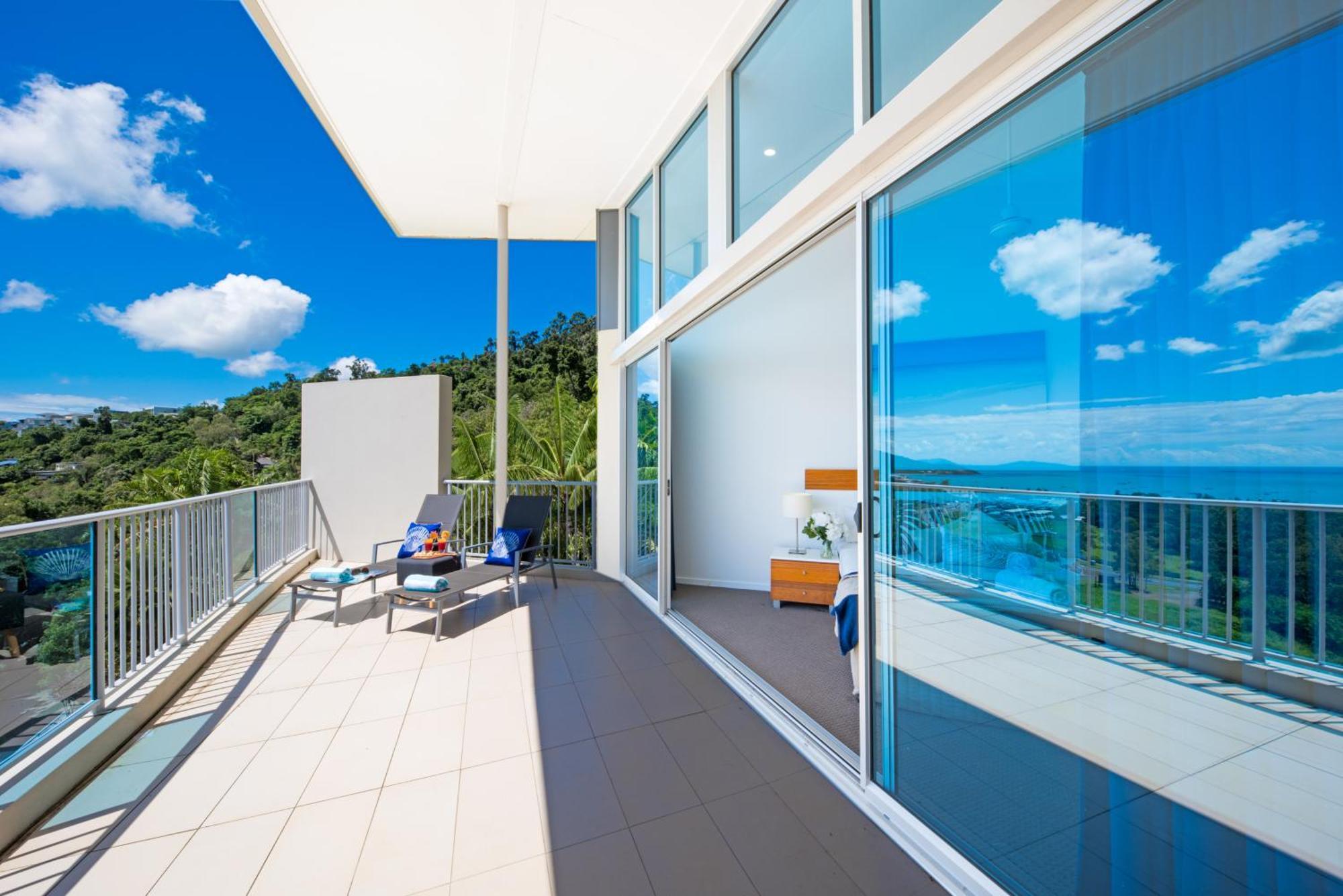Sea Forever On Azure Seas - Airlie Beach Bagian luar foto
